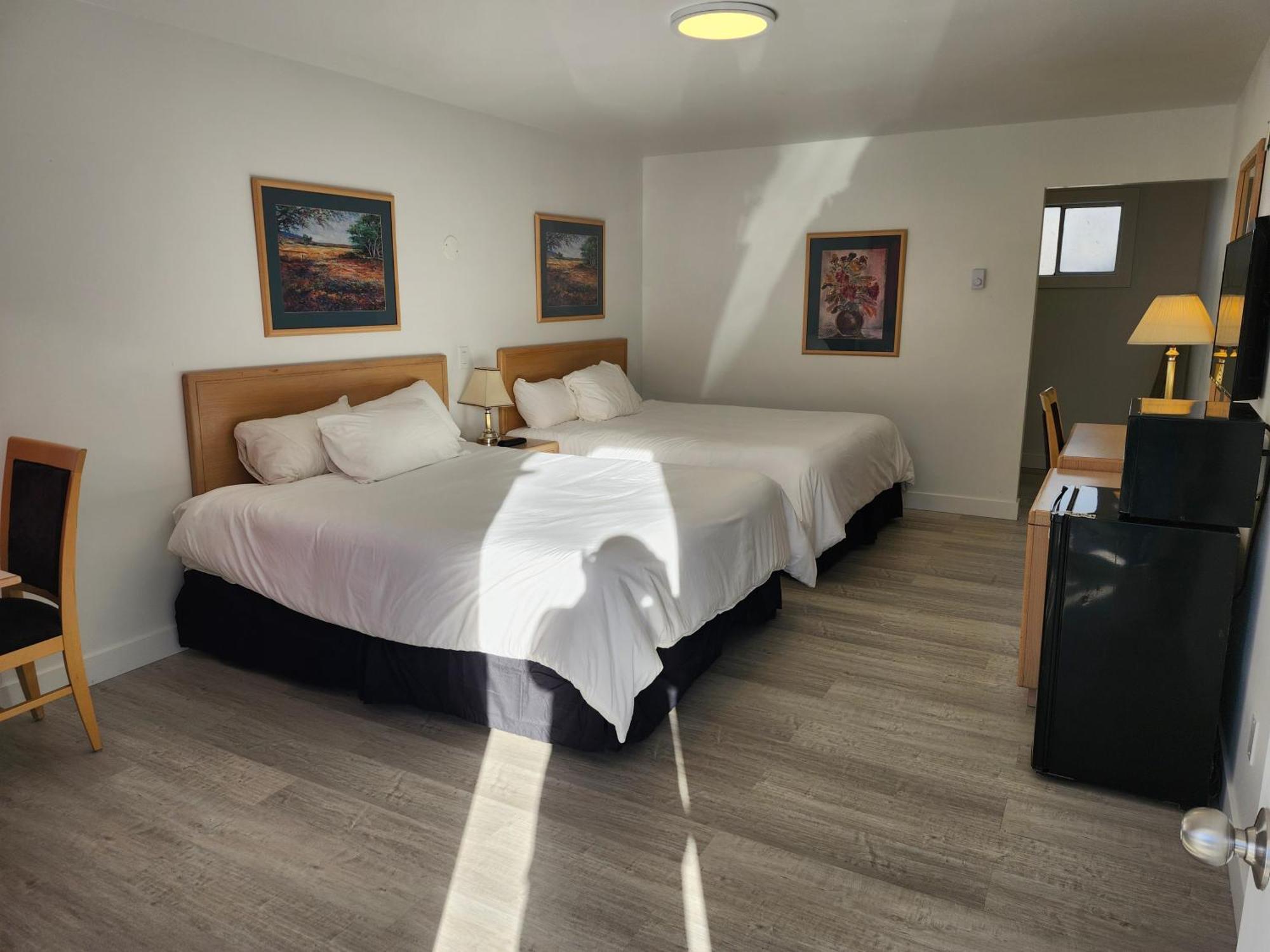 Cache Creek Inn מראה חיצוני תמונה