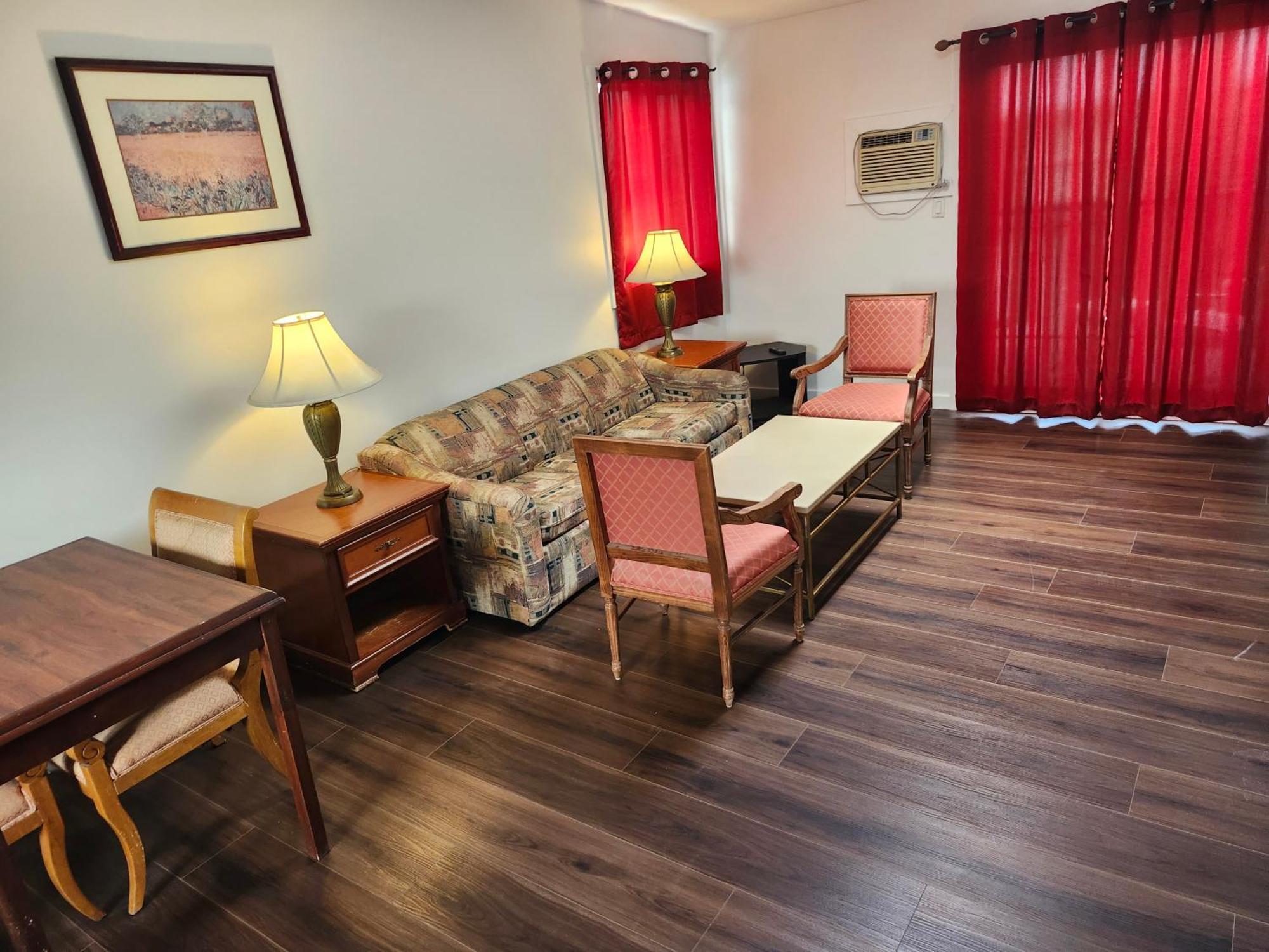 Cache Creek Inn מראה חיצוני תמונה