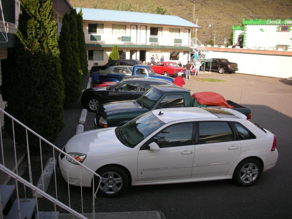 Cache Creek Inn מראה חיצוני תמונה