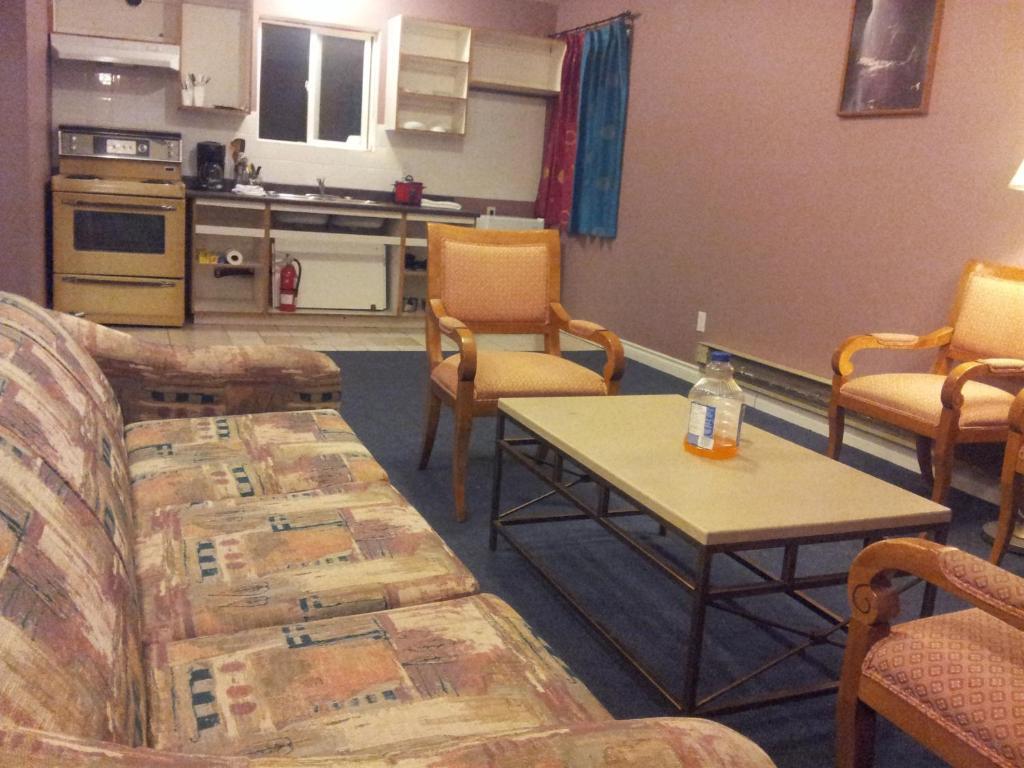 Cache Creek Inn חדר תמונה