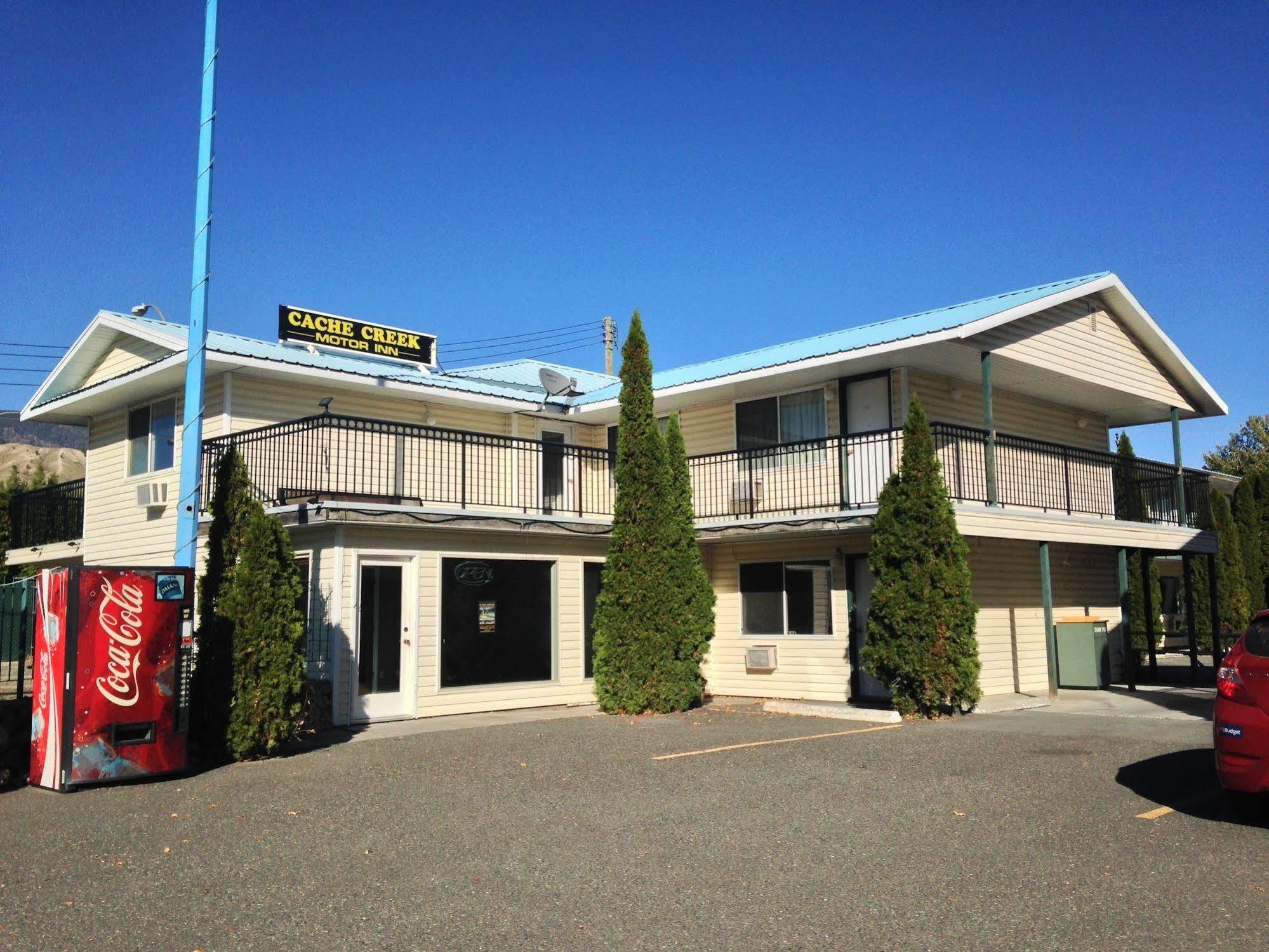 Cache Creek Inn מראה חיצוני תמונה